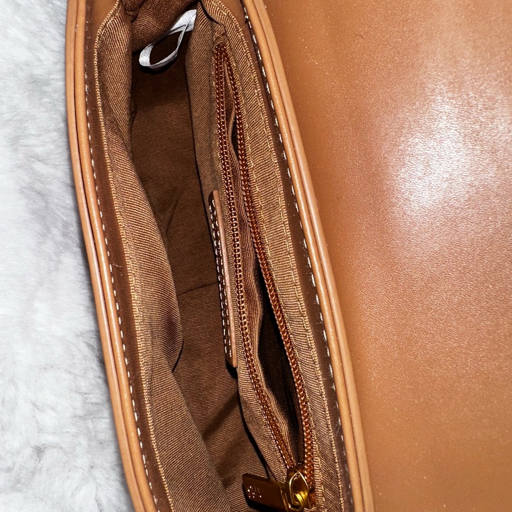 Melie Bianco Small Patricia shoulder bag - Picture 7 of 9